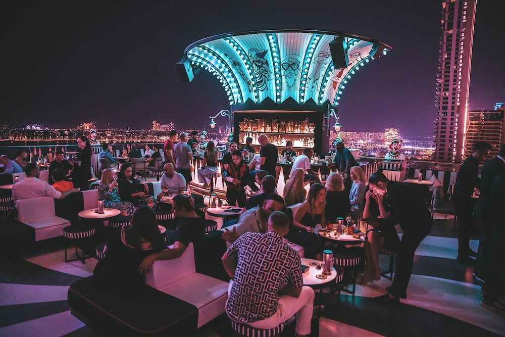 FIVE LUXE5